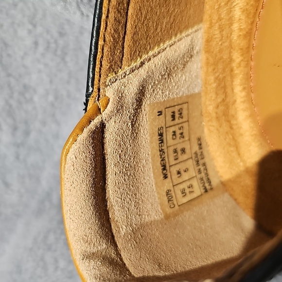 Cobb hill slip ons - Picture 3 of 5